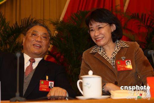 �ź��ϵ�ѡ�й�������ϯ ���ӷ���������ϯ