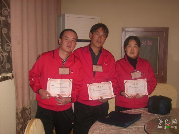 ���ݶӻ�ѡ�ֺ�Ӱ