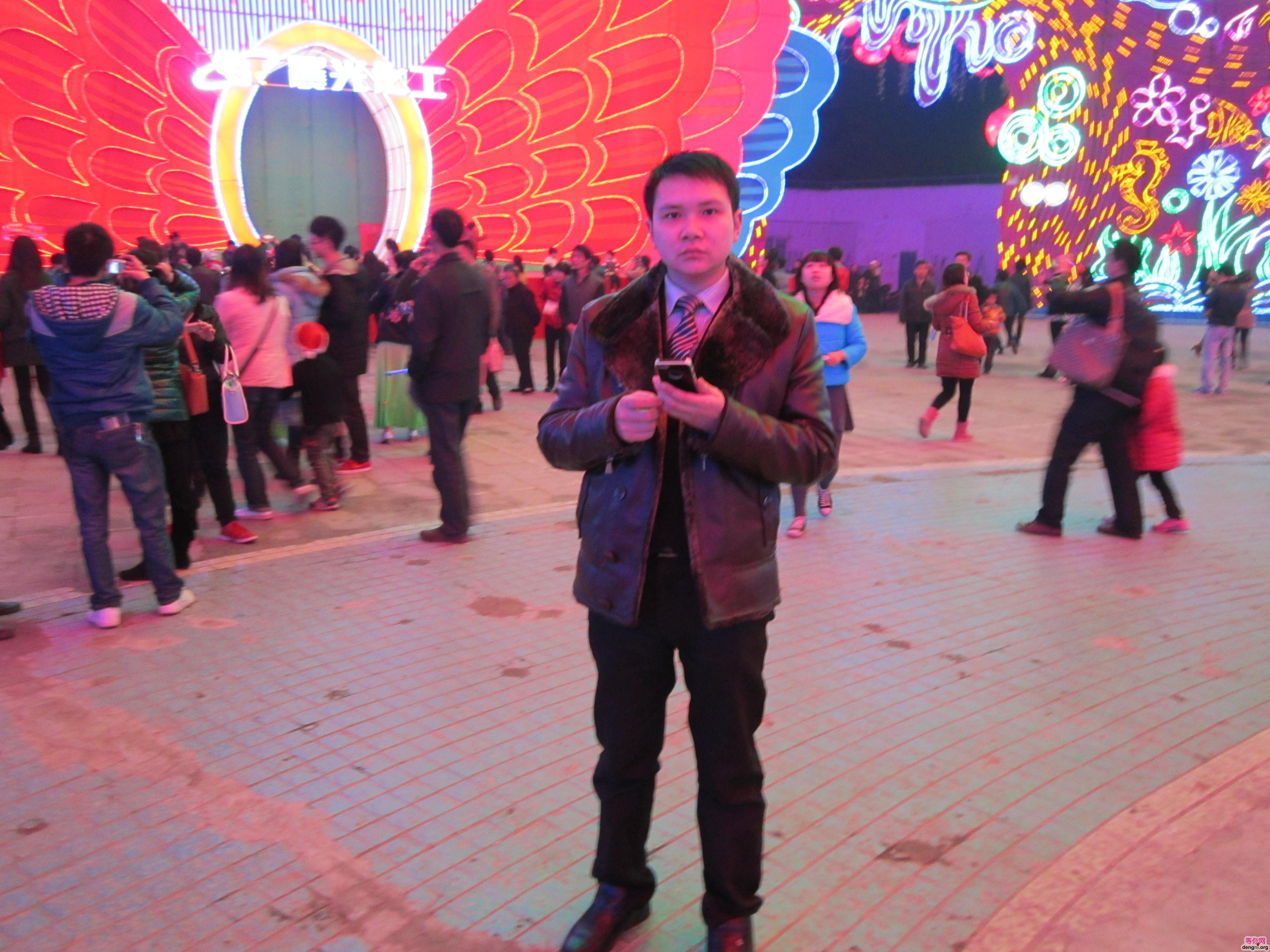 �����Թ��ƻ��������Ŷ���ڴ��ڿ�չ�����п�������ݡ��Թ����Ρ����У���Ϊ�����Σ���Ũ������Ļ�������Ҫ���Թ����βźóԡ��Թ���ӭ��ĵ�����