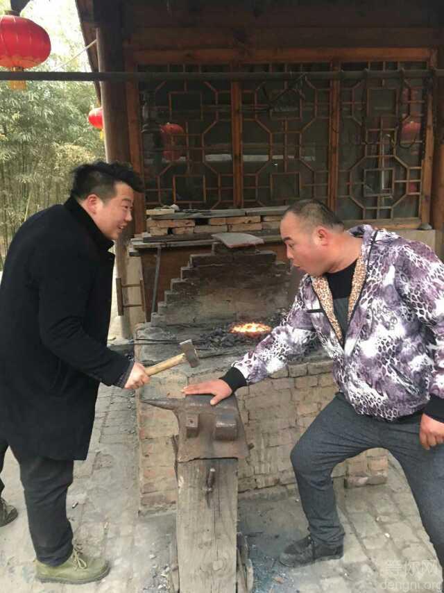 mmexport1472390652141