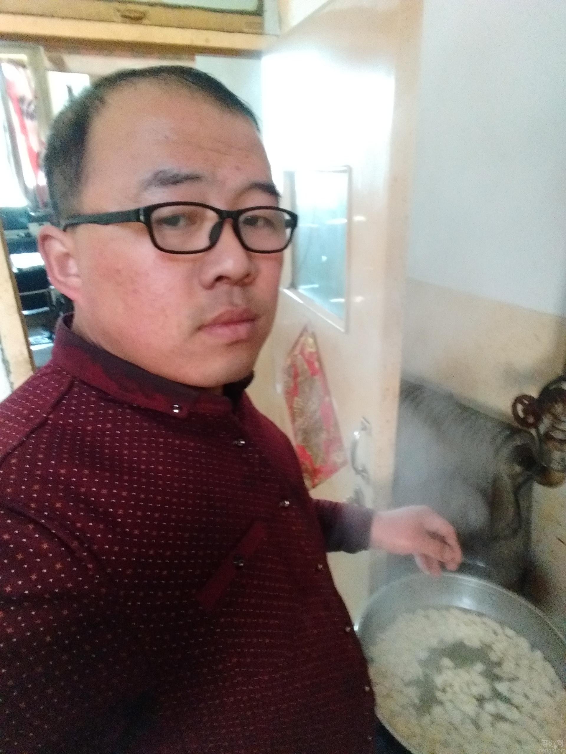 �Լ����֣�������ʳ