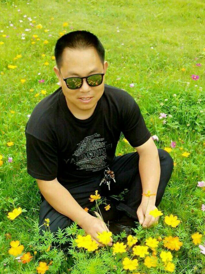 �ڰ�������