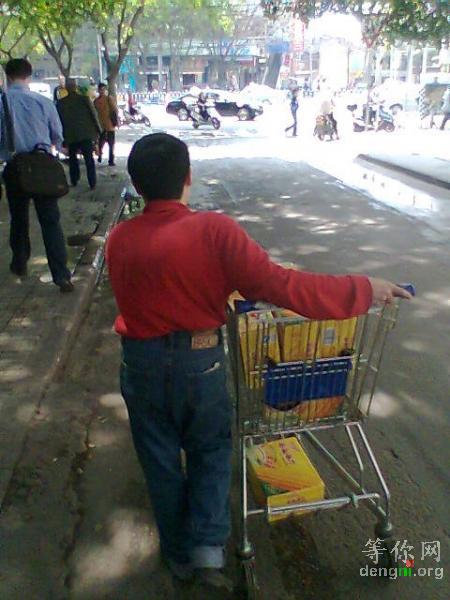 ���˱�����Ƭ