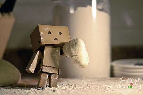 eb43b2d304a5048da044df33