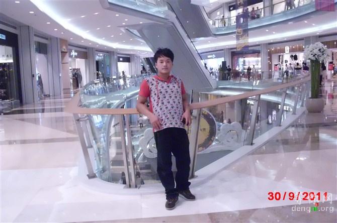 ���ھ������ɿռ�