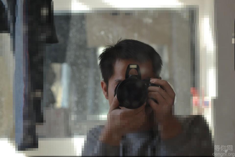 ���˽���34�꣬��������3�����ң�����169CM������55KG ����������������ʯ�����ˣ�Сʱ��С��������У�������������������·���ÿ��⣬���������ԣ�������Ӱ��