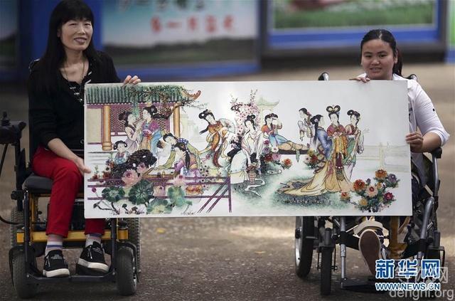 �м��˻��Ѱ���ʱ����ʯͷƴ�ɻ� ������ۼ �ۼ�30��