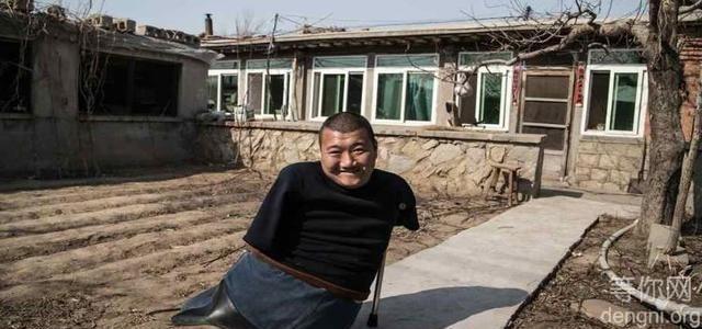 Ԭ��������2008��������������ʶ�ģ������ӽ�������һ�����ӣ����ӽ����Ѿ�8���ˣ�9������������ʮ�ֶ�����