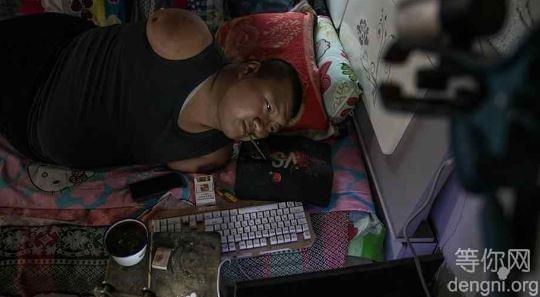 СС�Ŀ��ӣ���Ϊ�˸ı�Ԭ�������˵ġ�ħ�ȡ���������Ϸ�����֡����ֻ����Է�����ͬ���̺ʹ�ϸ�Ŀ��ӱ���ʹ�õ�������硣