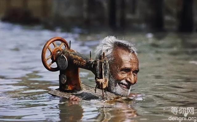 ӡ�ȷ��˺�ˮ��һ���ϲ÷챳�����ķ��һ�