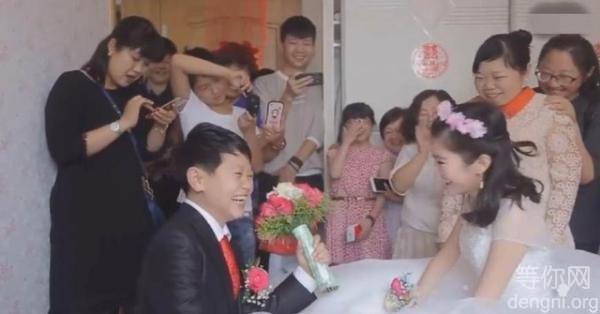 ���ɶ������һ���ŵ��������¶�����˵������ϱ�����޸��Ұɣ������˯����һ�������ɡ������ô�Ҵ�Ц