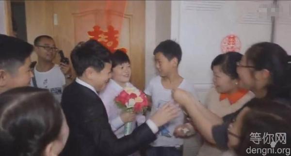 ������ͨ��������ʶ���޳�����������Ƶ�������Ϻ����˷׷׸���������˷��ޱ�����ף����