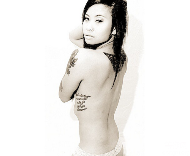 ղ�ݸ���Ϊ�Ĵ����Ǽ��޳�������Ʒ��Billabong��֪���˶�����Ʒ���������Ƭ���������ǿ����м������ڲ�ͬ������