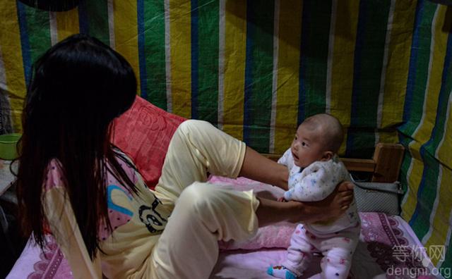 ���ýű����Լ��ĺ��ӣ�����ͬ���ֱ����Լ��ĺ������뻳�С��ɰ���С�һ����λ��ǿ������Ҳ���������໶�֡�