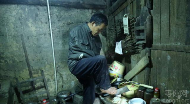 ���������ҧ������ι�򣬴�����ܶ��˶�����̴�硣�����˺ܶ�����Ҫ������磬����綼�ܾ��ˡ���ʱ������������Щ��֫��ȫ����Ը��ȥ�����ġ������塱�����ǿ��˲�������