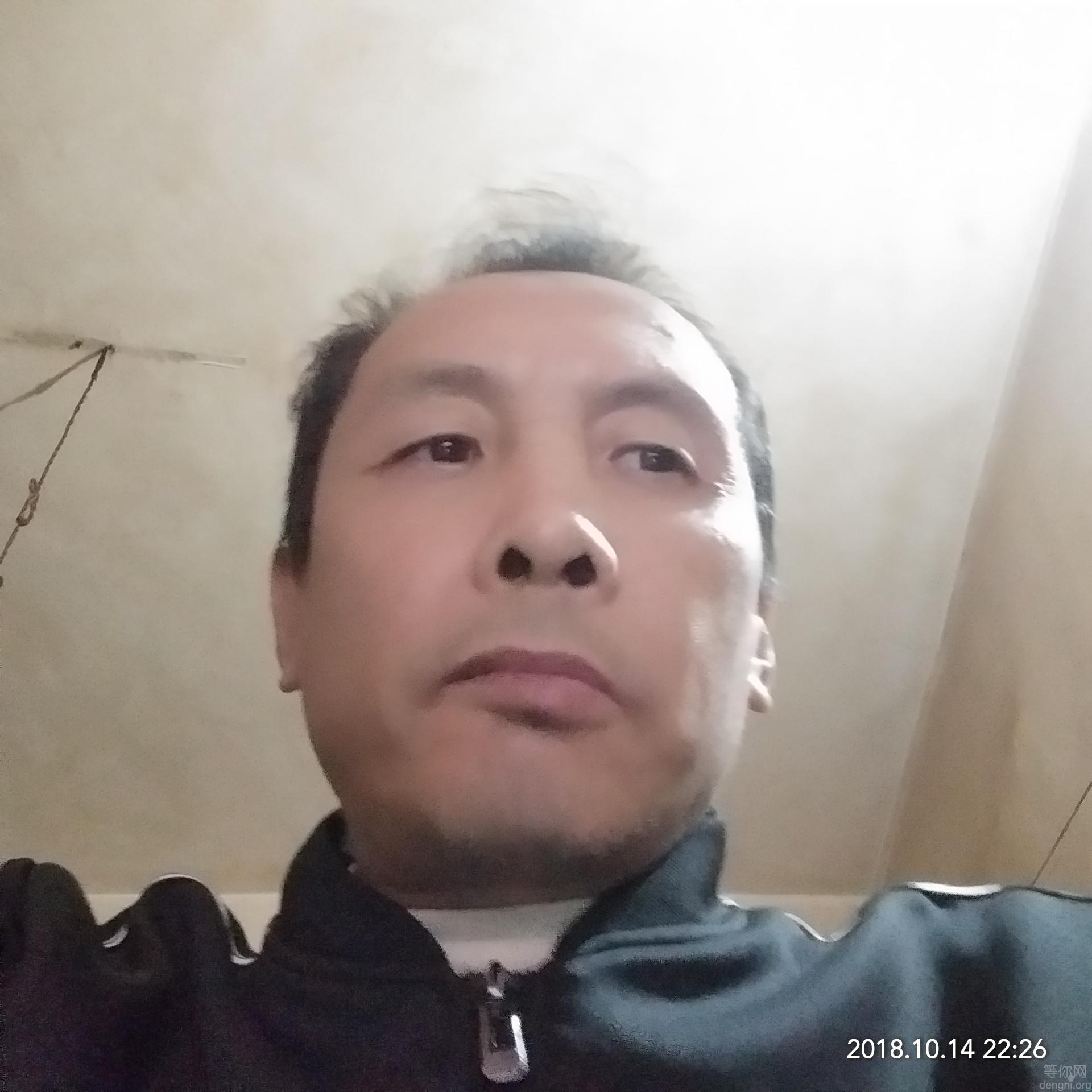 �м��˵���̨